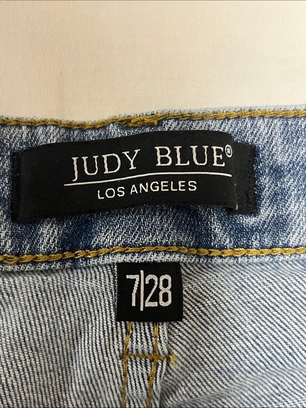 Judy Blue Light Wash Flare Jeans - Picture 4 of 10